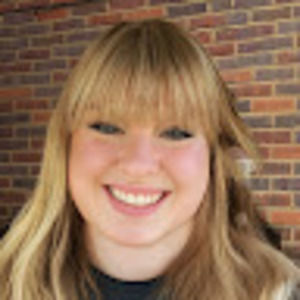 Meet your Posher, Alexia